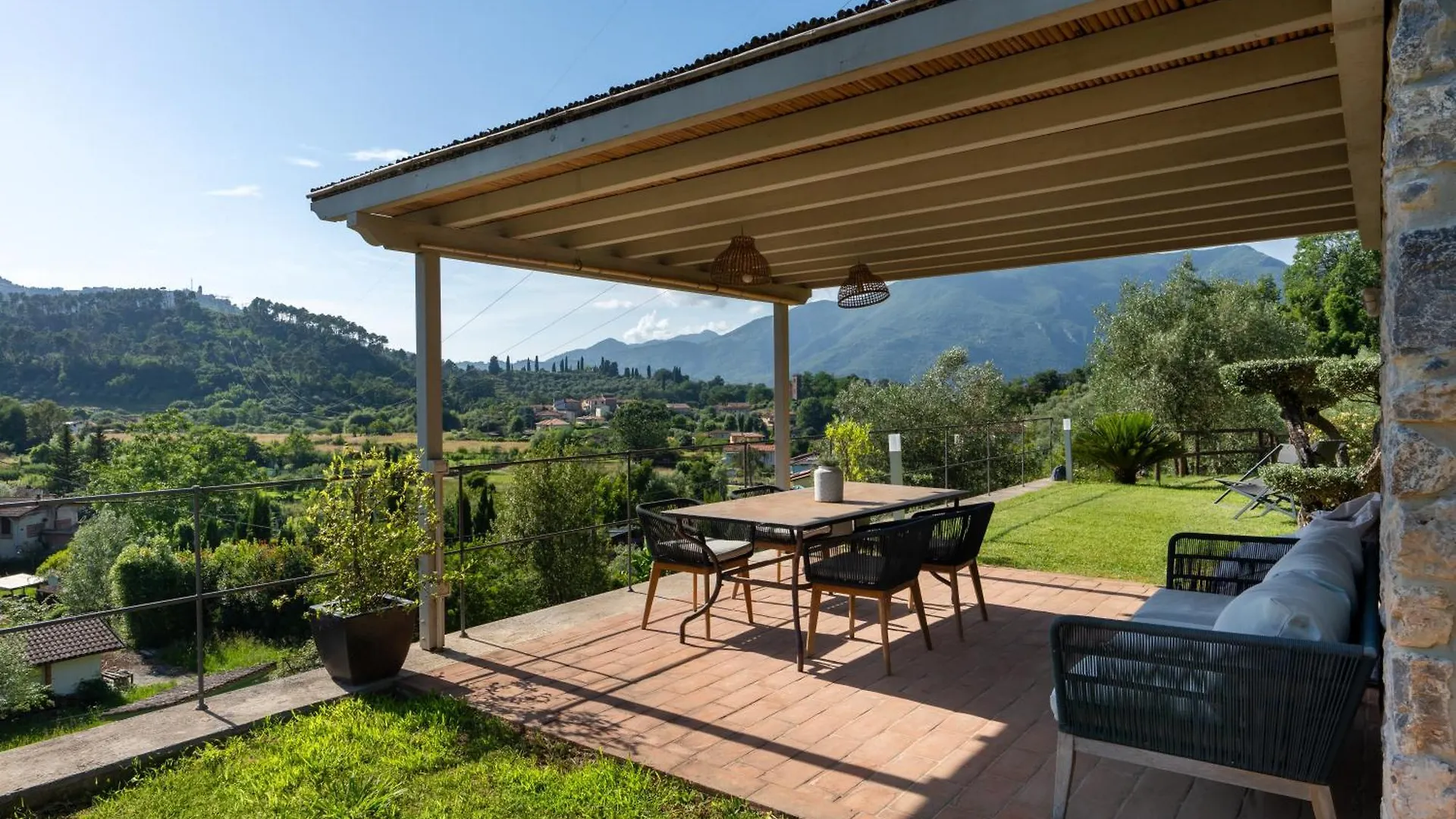Luxury Green Marignana Villa, Versilia, Pool, Ac, Sauna Camaiore