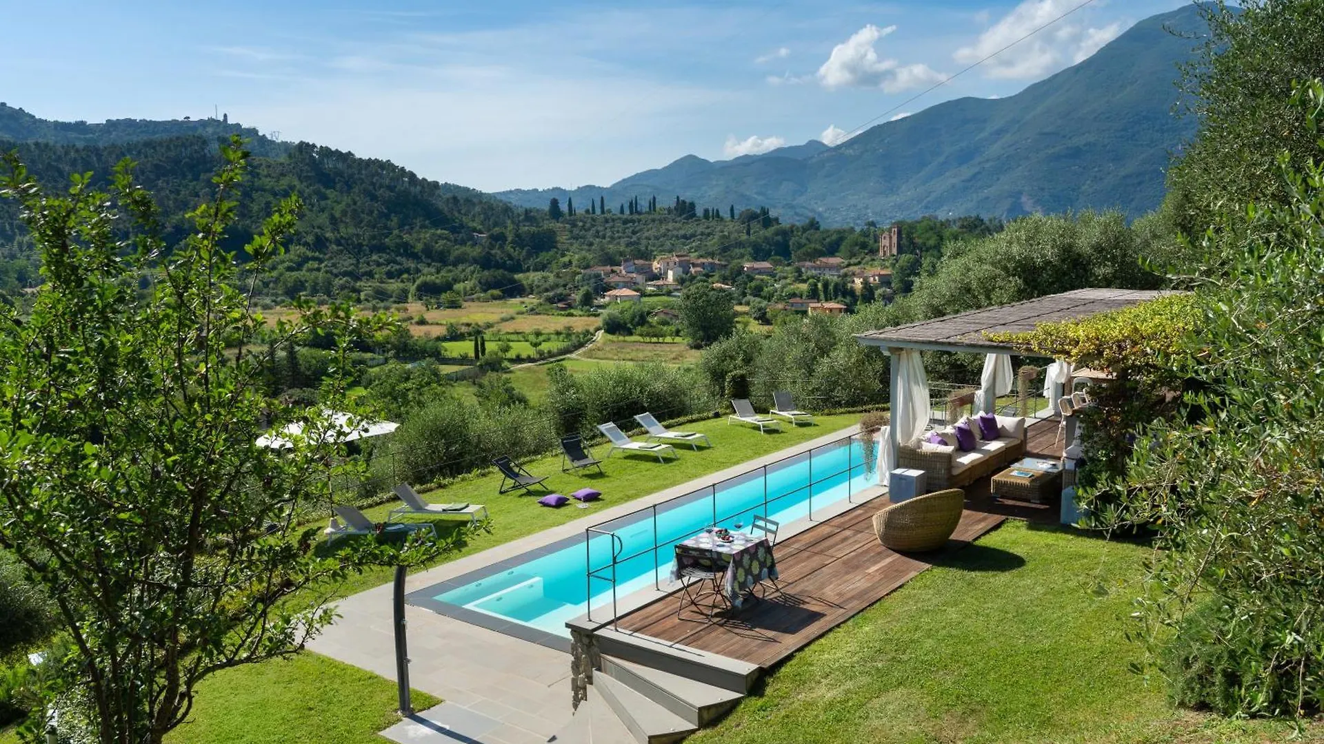 Luxury Green Marignana Villa, Versilia, Pool, Ac, Sauna Camaiore