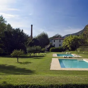 La Bianca Camaiore
